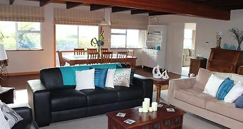 Tirimoana House Bed & Breakfast Anakiwa
