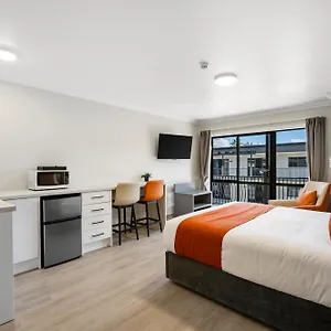 280 & 284 - Refurbished Modern New Zealand